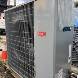 Bryant/carrier ac unit side discharge high efficiency
