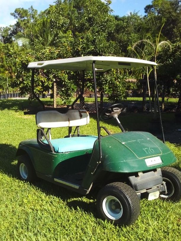 Vendo Carro De Golf De Bateria