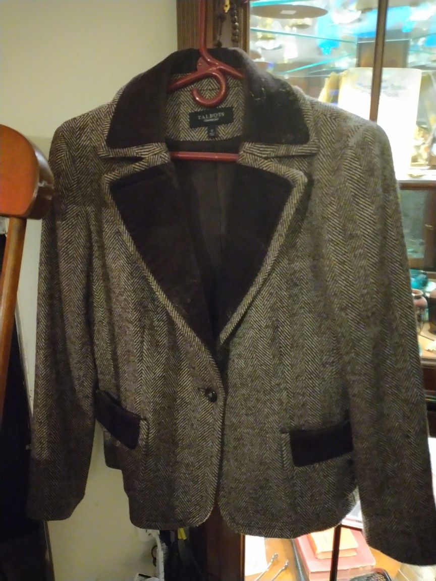 NEVER WORN STUNNING TALBOT'S WOOL AND GENUINE SUEDE BLAZER JACKET