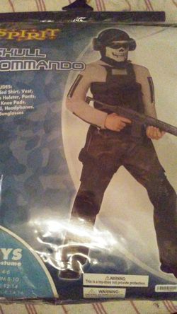 Skull Commando Costume. Boys size 8-10