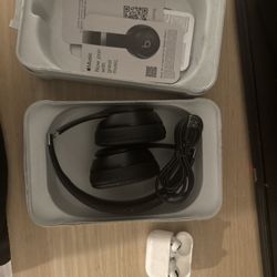 beats solo 4 and airpods pro