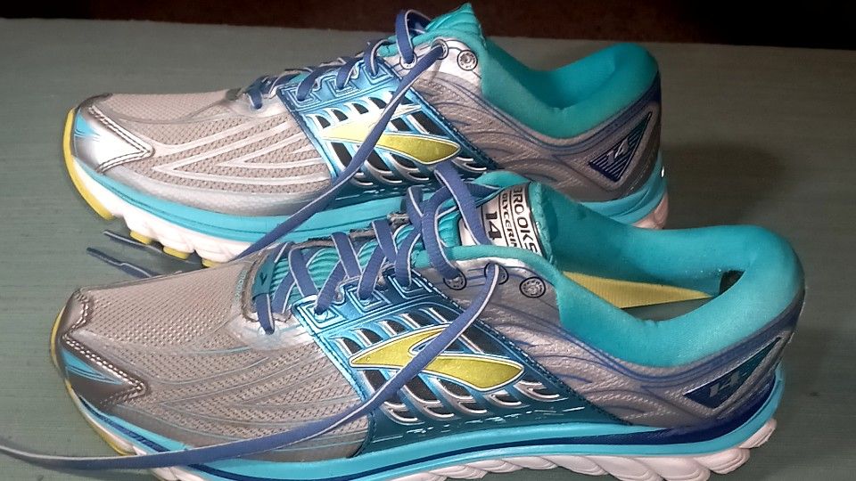 Brooks Womens 11 Med Glycerine 14 Running