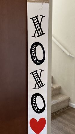 6 Ft Solid Wood Valentines Sign