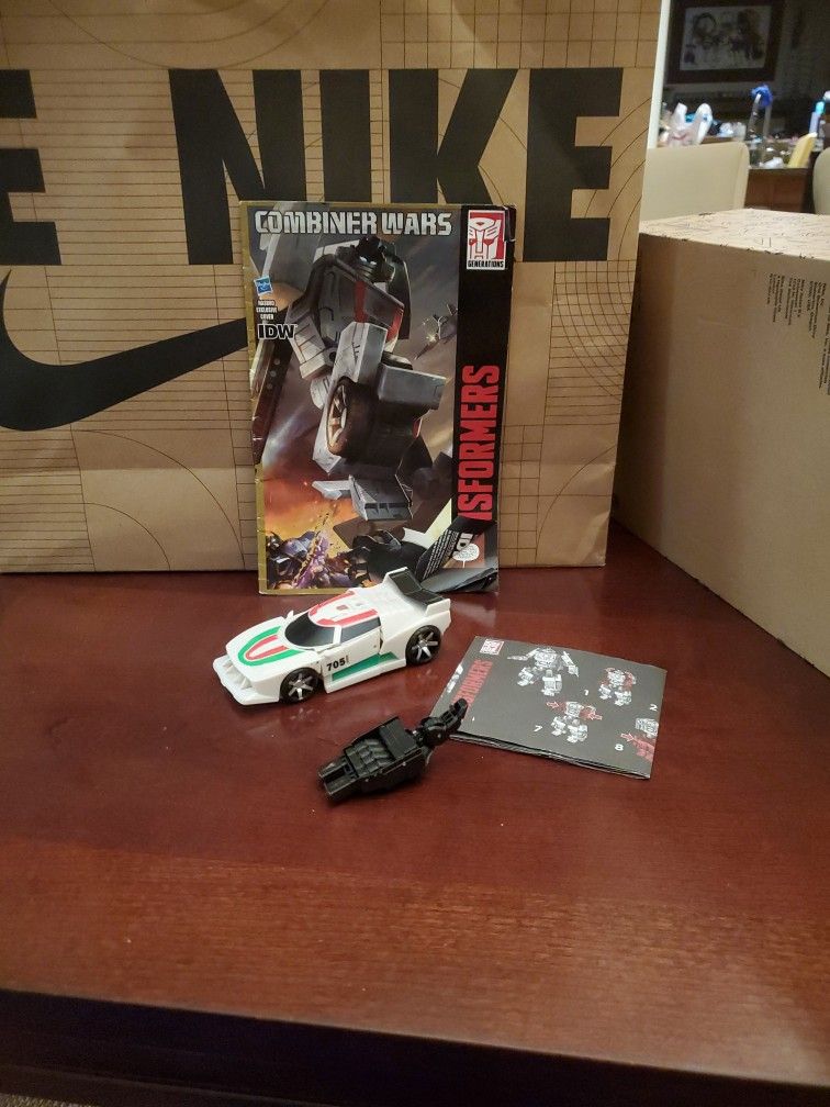 Combiner Wars Wheeljack Transformers