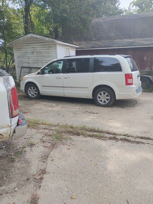 2012 Chrysler Town & Country