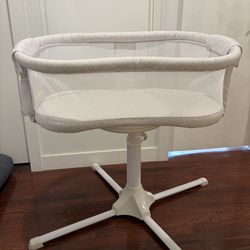 Halo bassinest swivel