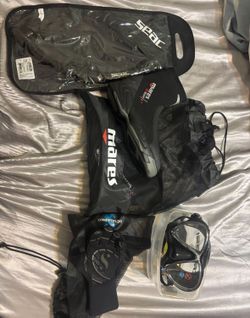 Brand New Diving Gear