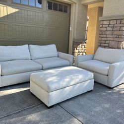 3pc Living Room Set. Couch, Chair And Ottoman - Delivery Available 