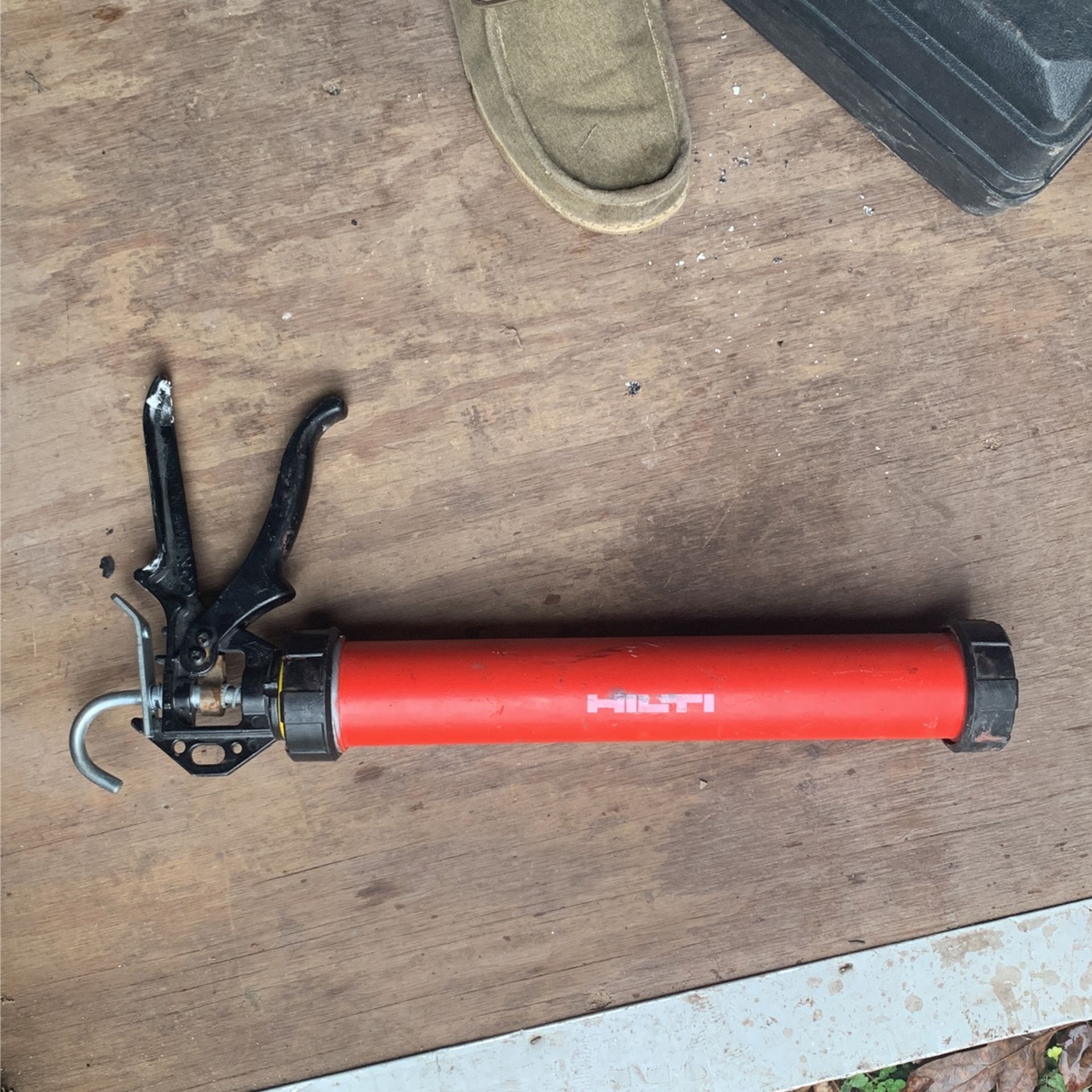Hilti Sausage Tube Gun