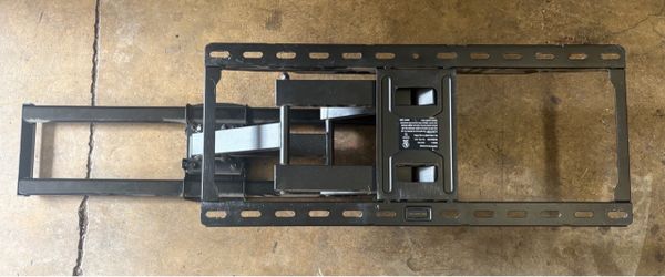 Audio / Video Wall-mount Assembly max weight 120 lbs