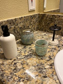 Bathroom accessories