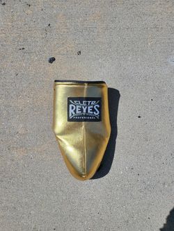 Reyes cup