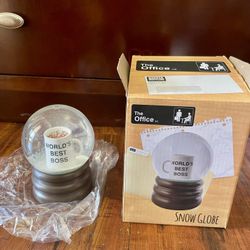 The Office: World’s Best Boss Snow Glove 