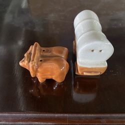 Vintage Ox And Covered Wagon Salt And Pepper Shakers