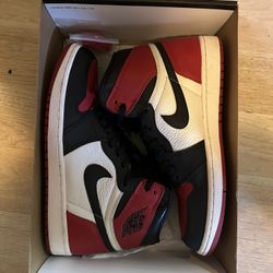 Air Jordan 1 Retro High Bred Toe
