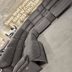 ✨️Reclining Sectionals Sofas ✨️ Furniture Sectionals, Bedrooms, Dining Avail
