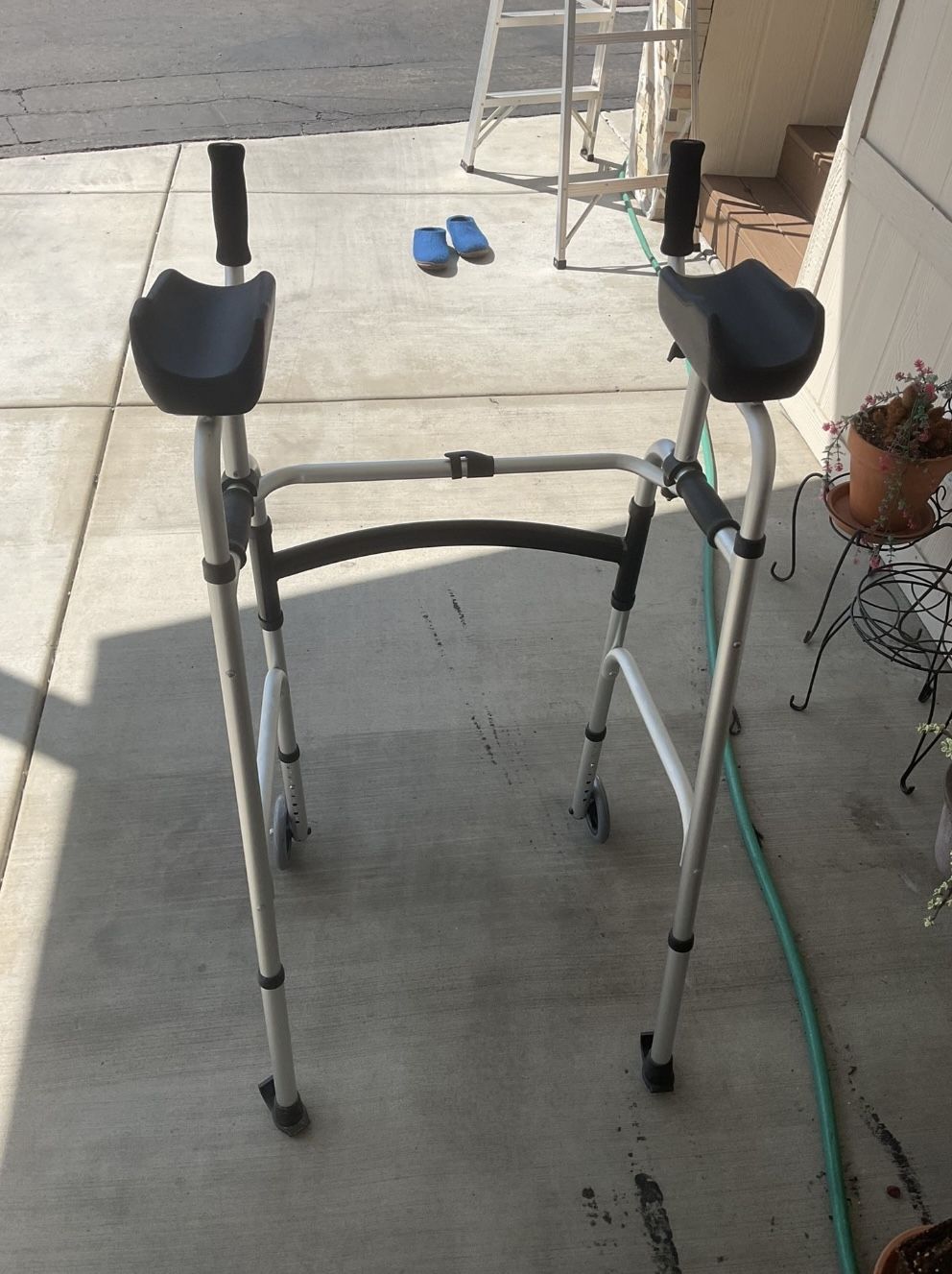 Stand Upright Walker