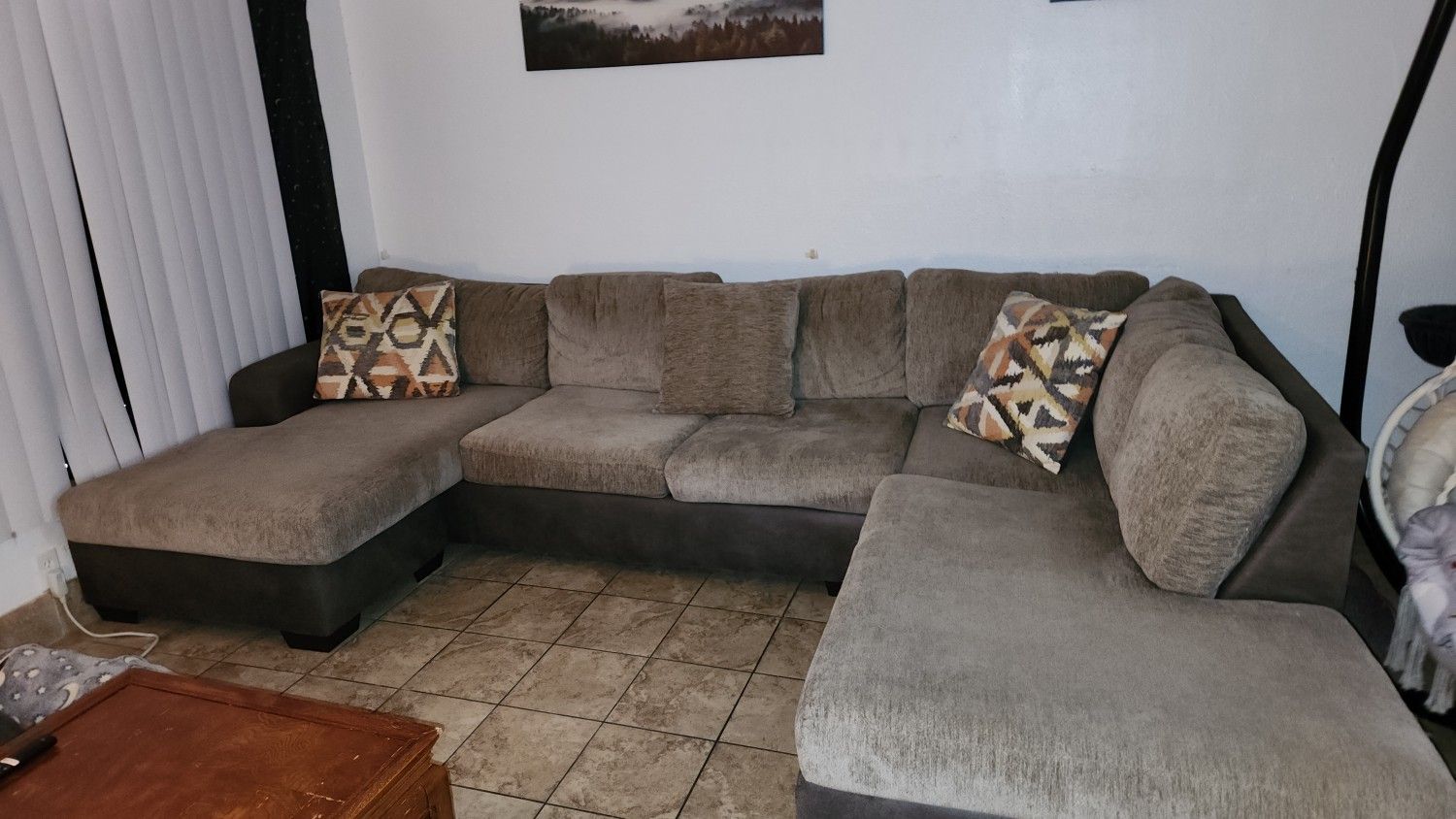 2 Piece Sectional