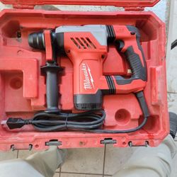 Milwaukee Rotary Hammer 1 ⅛ SDS Plus