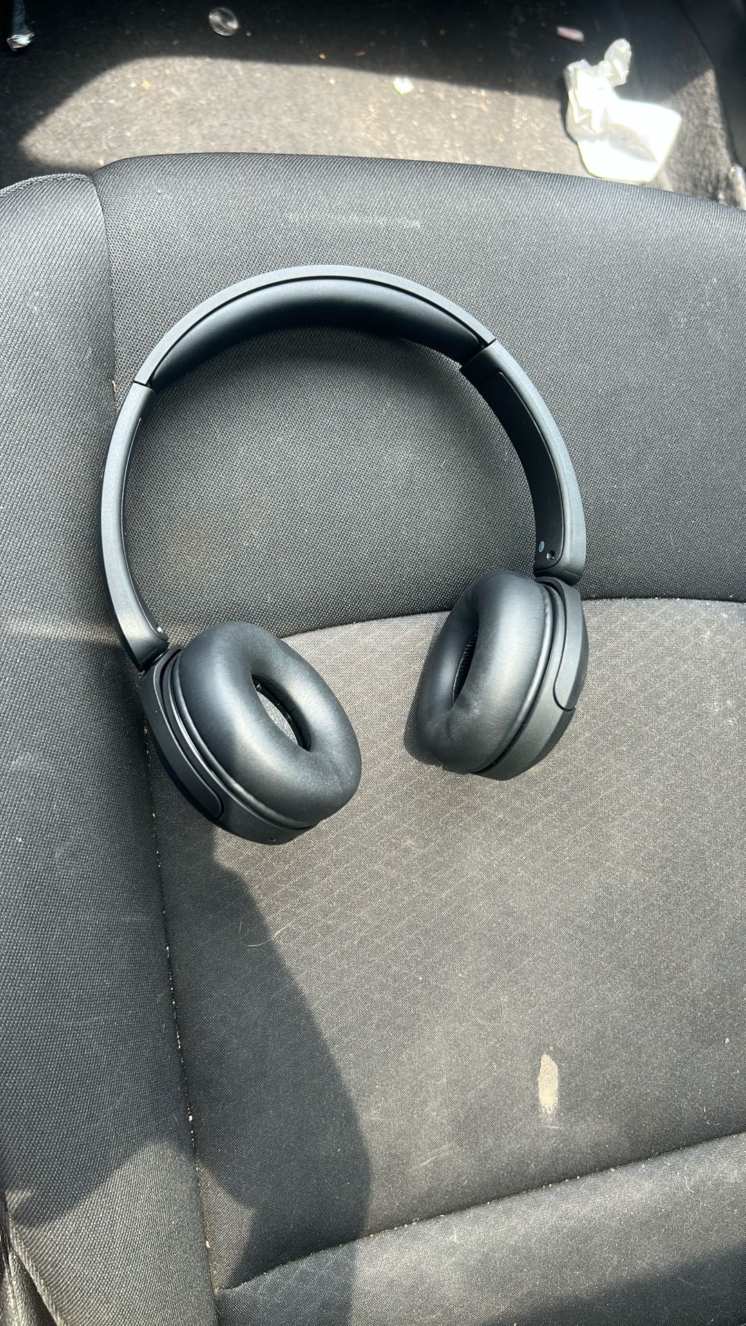 Sony -Wireless Headphone with Microphone - Black
