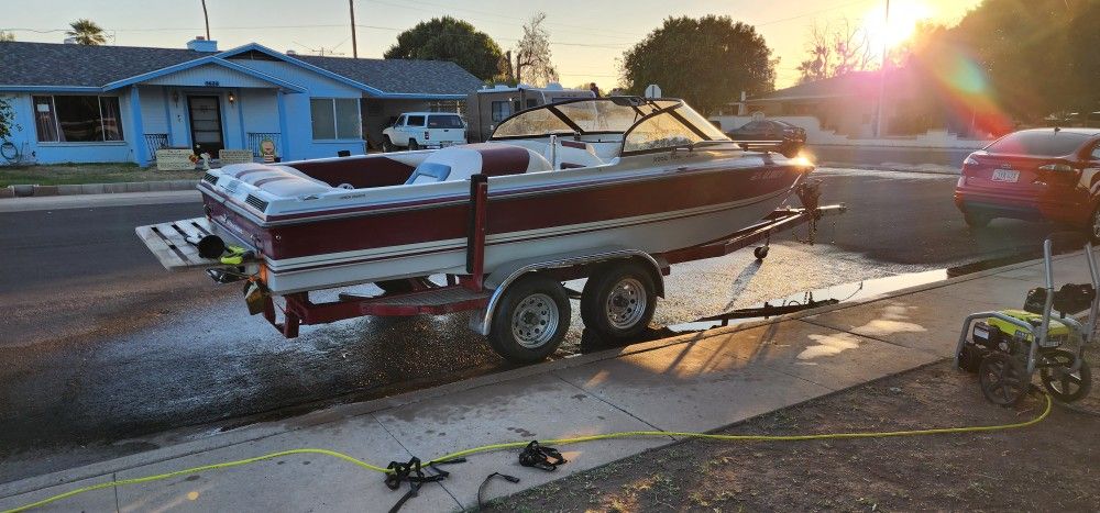 1993 Tige 2001 FSLM Ski Boat