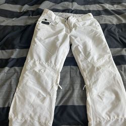 Women’s Snowboard/Ski Pants- Size Medium