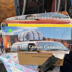 Rooftop Cargo Carrier 