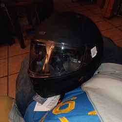 BILT MOTORCYCLE HELMET
