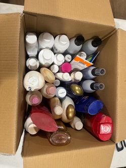 Assorted hygiene products.