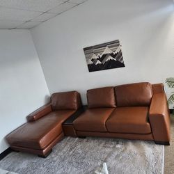 Leather Sectional  - Darrium 
