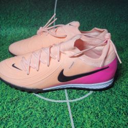 Nike Phantom GX 2 Pro Indoor Turf Size 7.5 