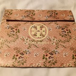 Tory Burch TB Velcro Gift Box Envelope 