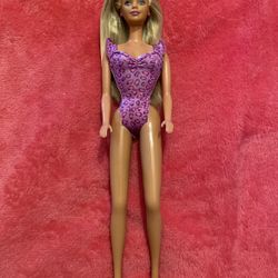 Vintage 1998 Florida Vacation Barbie in Original Swimsuit 