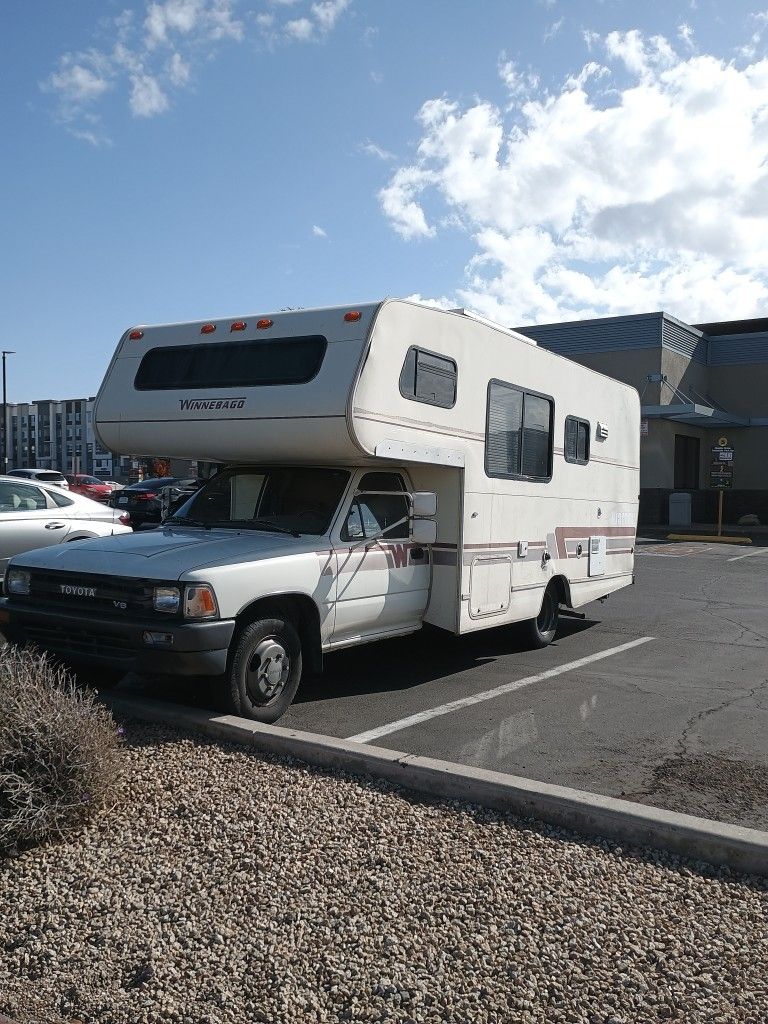 1991 Toyota Winnebago Warrior