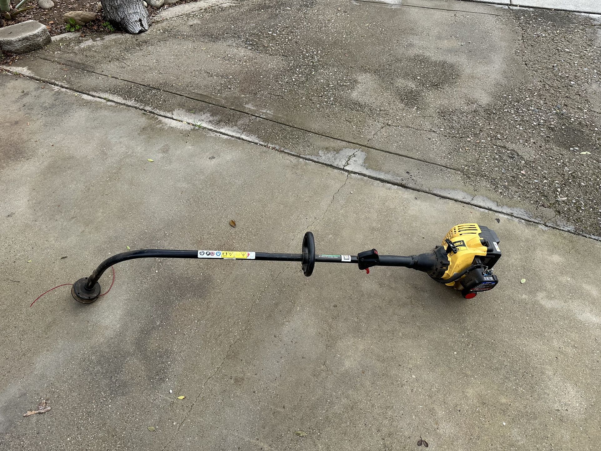 Bolens BL110 String Trimmer