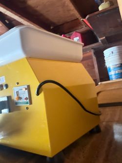 Electric Pottery Wheel with Foot Pedal & Basin