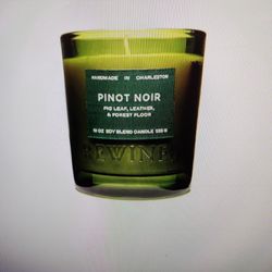 Pinot Noir (6oz),Candle