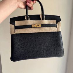 Authentic Hermès Birkin 25 Togo Noir 89 Ghw