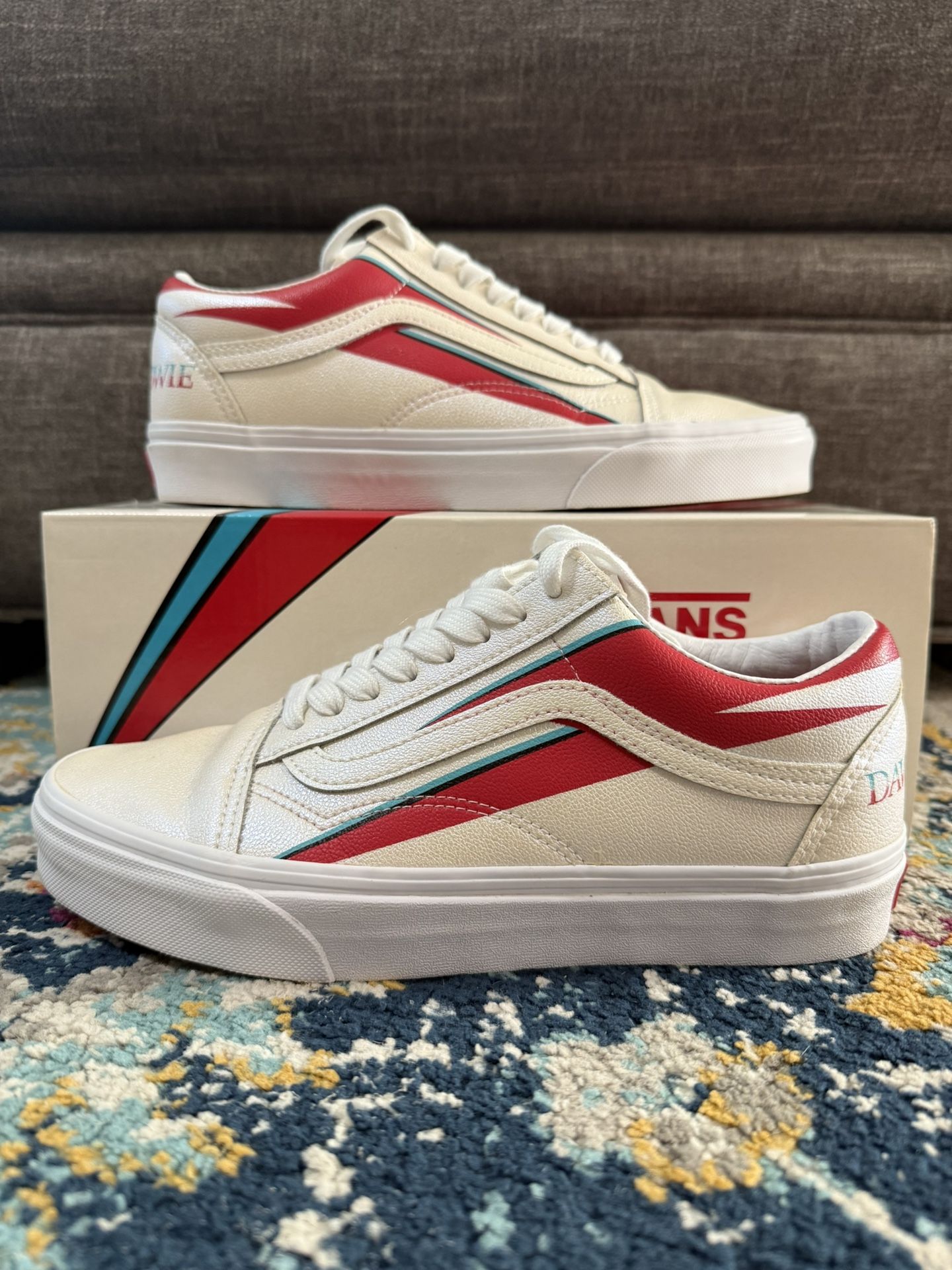 David Bowie x Vans Old Skool “Aladdin Sane”