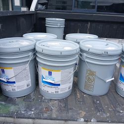 Extra White Sherwin Williams Paint  6 Buckets 5 Gallon.