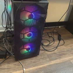 Custom Gaming PC, Ryzen 5 5600X, Rx7800xt, DDR4 + MONITOR AND MOUSE