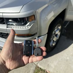 Keys Locks Ignitions Llaves