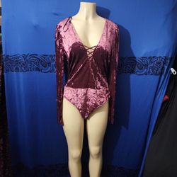 New Burgundy Velver Bodysuit  F21 XL 