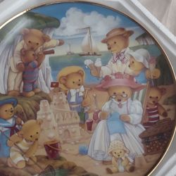 Danbury Mint Collectable plate Beach party