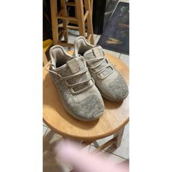 Adidas size 12 toddler