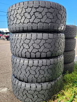 295/55/20 Toyo All terrain