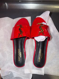 Woman sandals