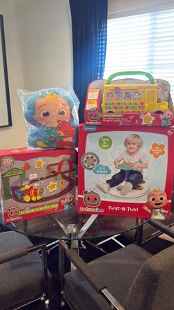 cocomelon Toy Gift Set