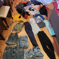 40 for All Womens Size Medium Clothes