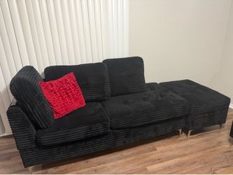 Black Cloud Cushion 5 Seat Sectional w/ ottoman